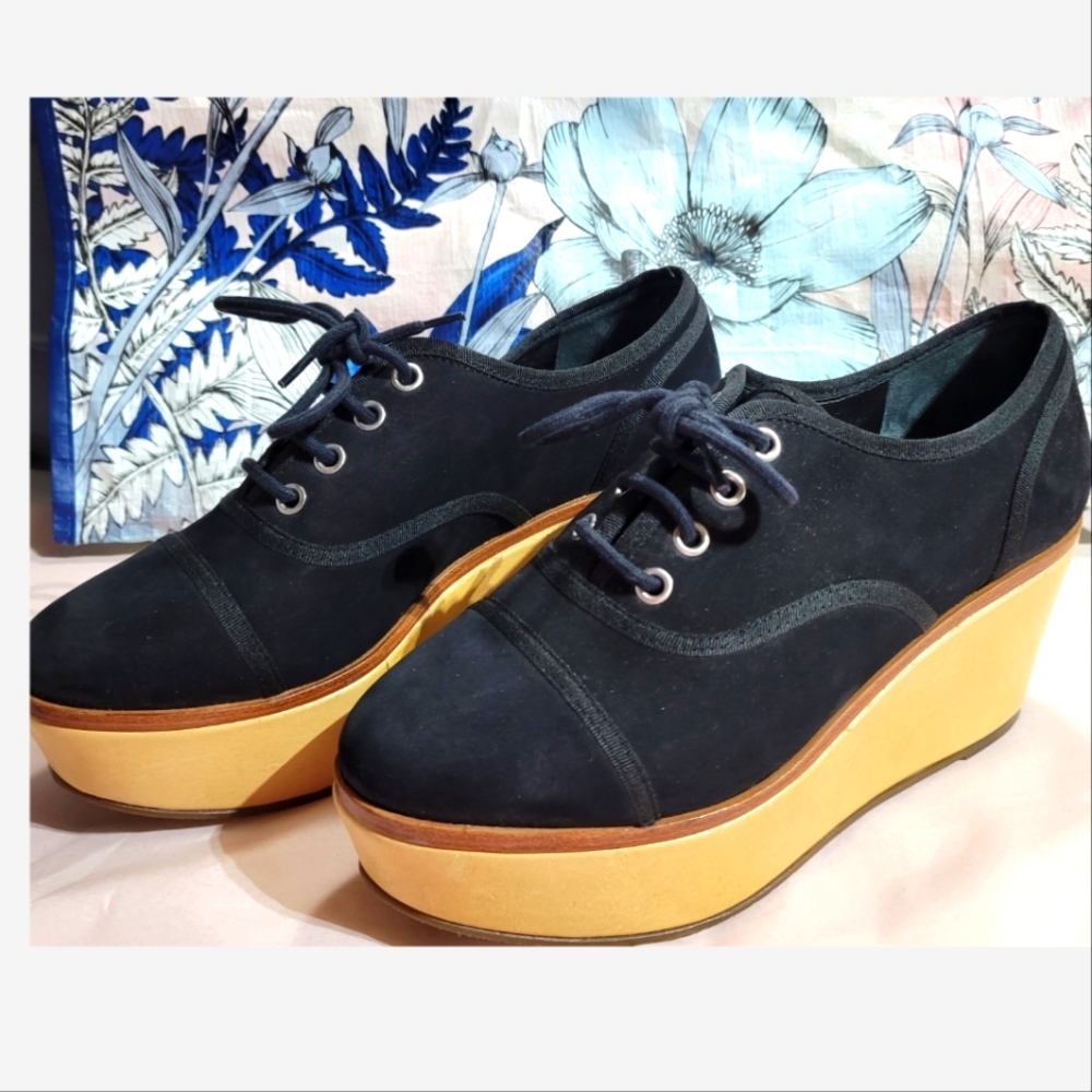 Schutz Coty Lace Up Platform Oxfords- Black Nobuck- Size 8